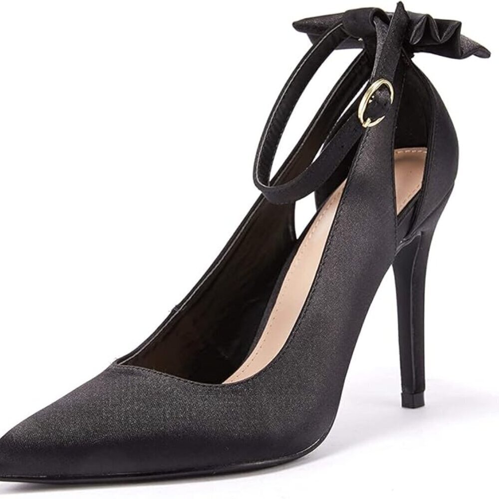 High Heels - Picture 6 of 6